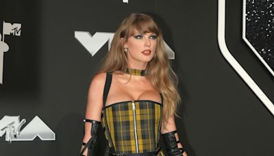 Taylor Swift arrasa en los MTV VMA y anima a los jóvenes a votar en las elecciones de EEUU