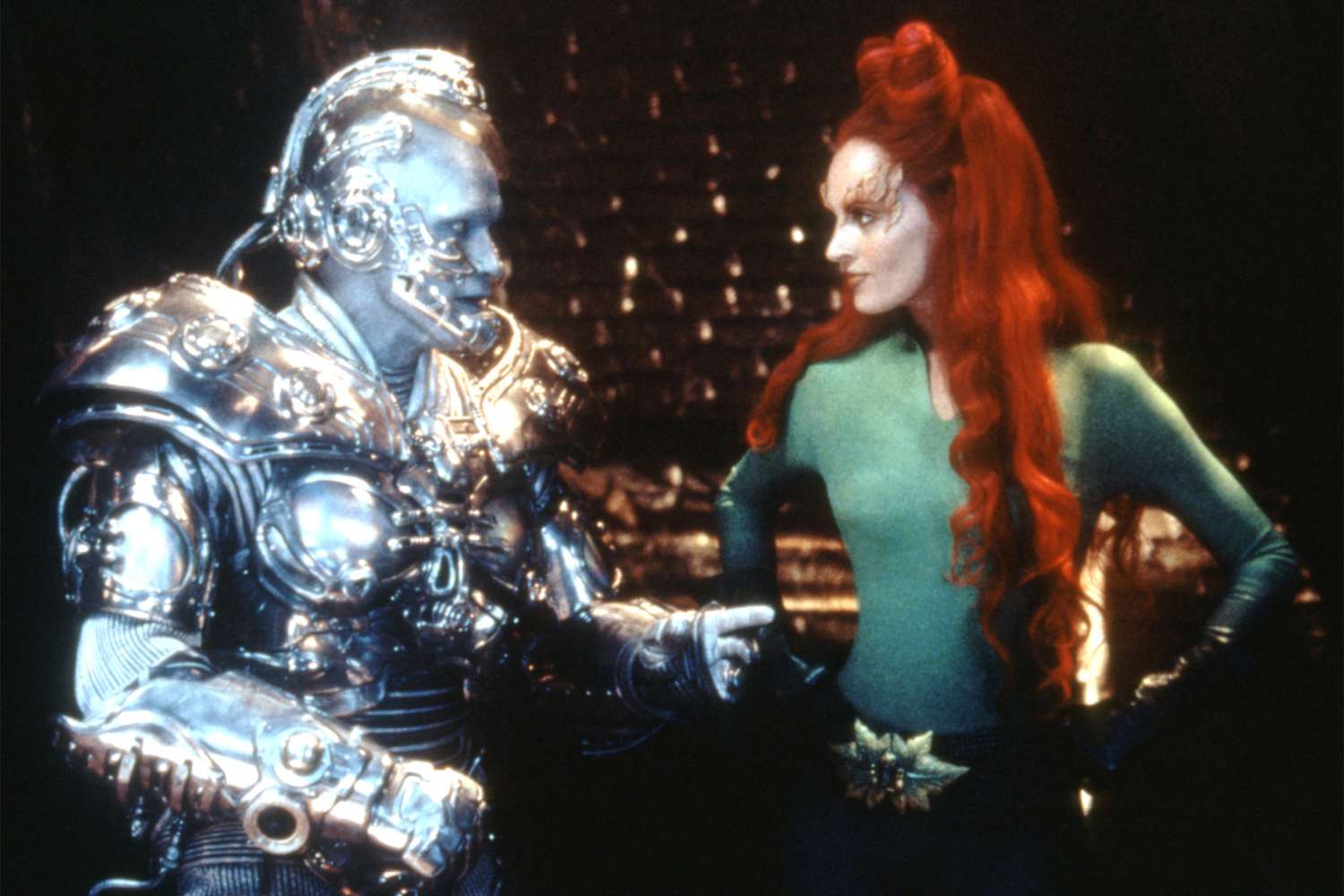 Arnold Schwarzenegger and Uma Thurman reunite: 'Watch out, Batman'