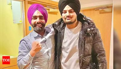 Ammy Virk postpones film release in wake of Sidhu Moosewala’s death | - Times of India