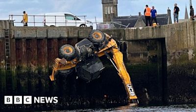 JCB crashes at Fraserburgh harbour after driver loses control