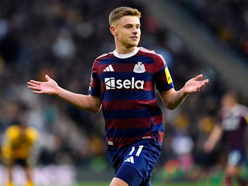 Eddie Howe’s Newcastle signings fight back as Harvey Barnes magic downs Wolves