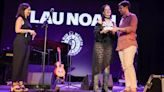 Lau Noah recibe el 'Premio Paco Martín, a la artista revelación de músicas globales' en La Mar de Músicas de Cartagena