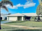 57 Pine Hill Trl W, Tequesta FL 33469