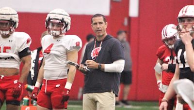 4 takeaways from Wisconsin's spring practice: QB Tyler Van Dyke has another solid practice