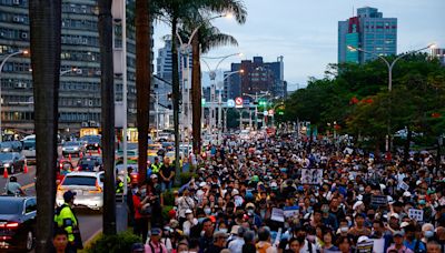 Taiwan protesters meet China’s intimidation with defiance