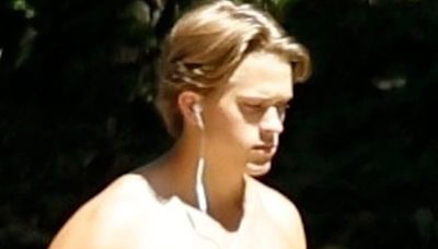 Ryan Phillippe's son Deacon, 20, heads out on shirtless hike in LA