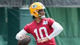 Packers QB Jordan Love won't practice until his contract situation is settled