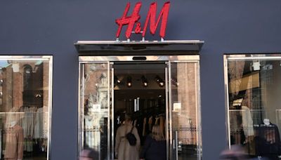 H&M slumps on doubts over margin target and June sale drop