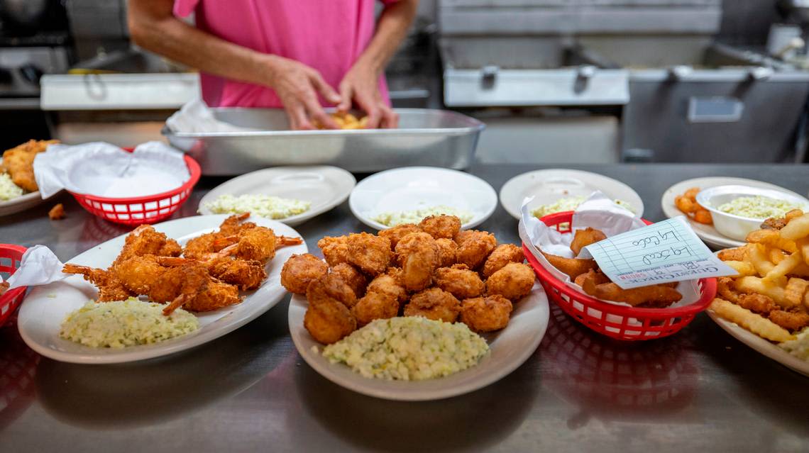 Calabash, the world’s most famous seafood town, carries on as an iconic restaurant rebuilds