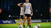 Hincha en silla de ruedas presenció el entrenamiento de la selección Colombia y James Rodríguez tuvo gran gesto