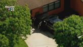 Vehículo se estrella contra una casa tras una persecución policial en Fort Lauderdale