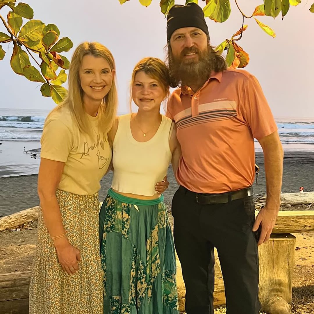 Duck Dynasty's Missy and Jase Robertson Ask for Prayers for Daughter Mia During 16th Surgery - E! Online