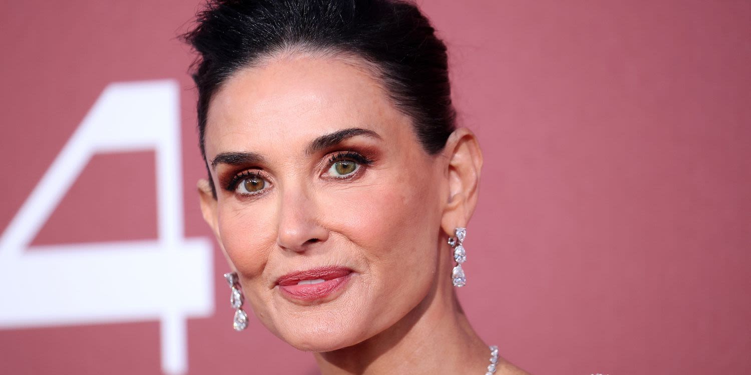 Demi Moore's Plunging Goddess Gown Had the Highest Leg Slit