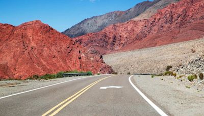 Empieza en Estados Unidos y termina en Argentina: así es la carretera más larga del mundo