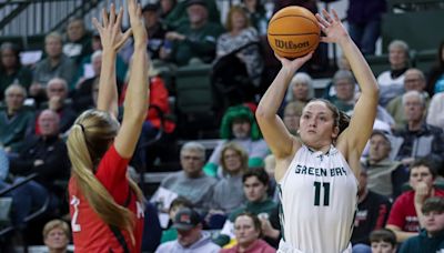 UWGB women's basketball coach Kayla Karius hits ground running with recruiting, finalizing her staff