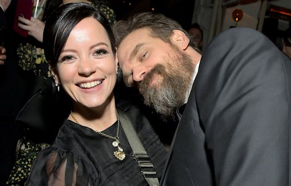 David Harbour makes surprise cameo on Lily Allen podcast