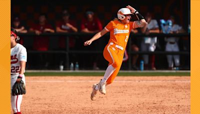 Tennessee Softball comes from behind to win Game 1 of NCAA Tournament Super Regional vs. Alabama, 3-2