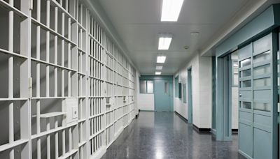 Oregon Supreme Court order requires more people to be held in jail for drug crimes