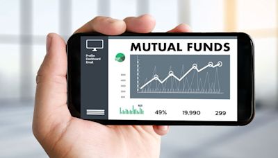 Investment in equity MFs surge 5-fold to Rs 94,151 crore in June quarter, total AUM jumps 59%: AMFI data