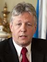 Peter Robinson (Northern Ireland politician)