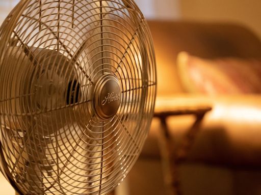 ¿Aire acondicionado o ventilador? Los trucos para saber cuál debes usar en tu casa en verano