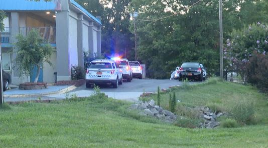 Homicide investigation underway near Budget Inn in northeast Charlotte