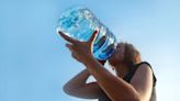 Drinking lots of water may seem like a healthy habit – here’s when and why it can prove toxic - EconoTimes