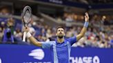 Djokovic remonta dos sets y se salva de forma milagrosa ante su compatriota Djere