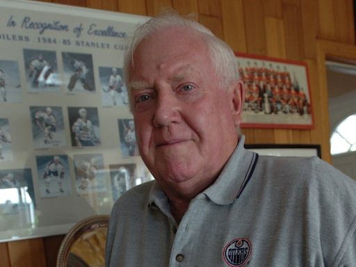 Davis: Hockey scouts honour some legends, including my dad