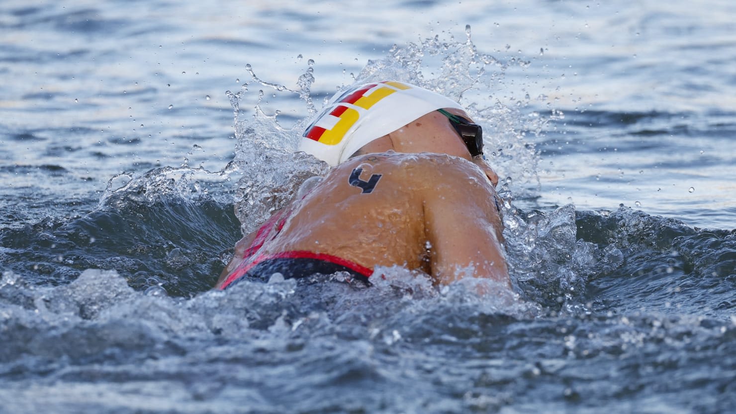 Olympic Swimmer Becomes Ill After Open Water Swim in the Seine