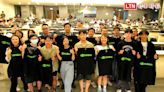 黃仁勳旋風襲台中！東海大學直播急追加250名額 學子16時就排隊卡位 - 自由電子報影音頻道