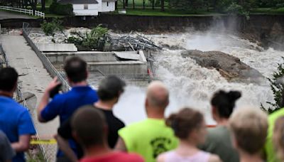 Missouri governor declares emergency as Missouri River swells