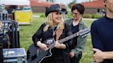 Melissa Etheridge connects with incarcerated women in new docuseries 'I'm Not Broken'