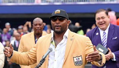 WATCH: Ravens Legend Ray Lewis Introduces Preakness Stakes