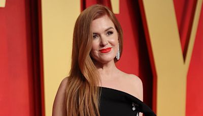 Isla Fisher Spotted Without Wedding Ring After Announcing Sacha Baron Cohen Split