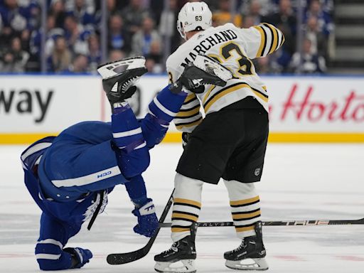 Maple Leafs' Sheldon Keefe: Bruins' Brad Marchand 'elite' at getting away with penalties