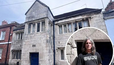 "It's literally falling down"- Concerns over one of Weymouth's oldest buildings