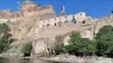 Buscan a un hombre desaparecido tras caer por un desnivel en el mirador del convento de la Hoz, en Segovia