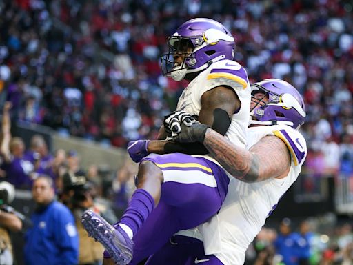 Vikings could be in a wait-and-see approach on the LG position