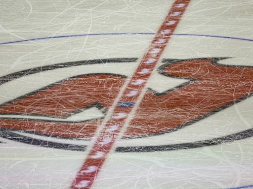 Devils shut down rumors with troubled free agent