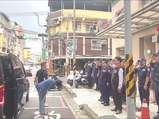 永和警執勤突倒地搶救33天離世 分局長率隊致敬：任務結束