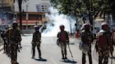 Kenya: des manifestants pénètrent dans l'enceinte du Parlement, la police tire à balles réelles