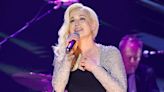 Kellie Pickler returns to stage for the first time since husband Kyle Jacobs' death