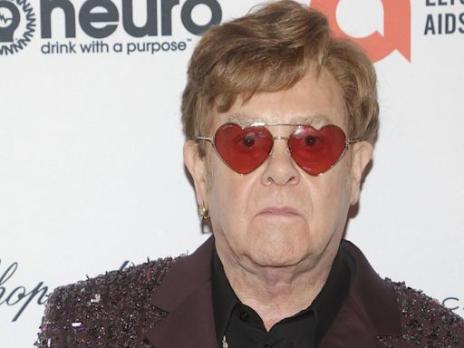 Elton John celebrates 34 years of sobriety