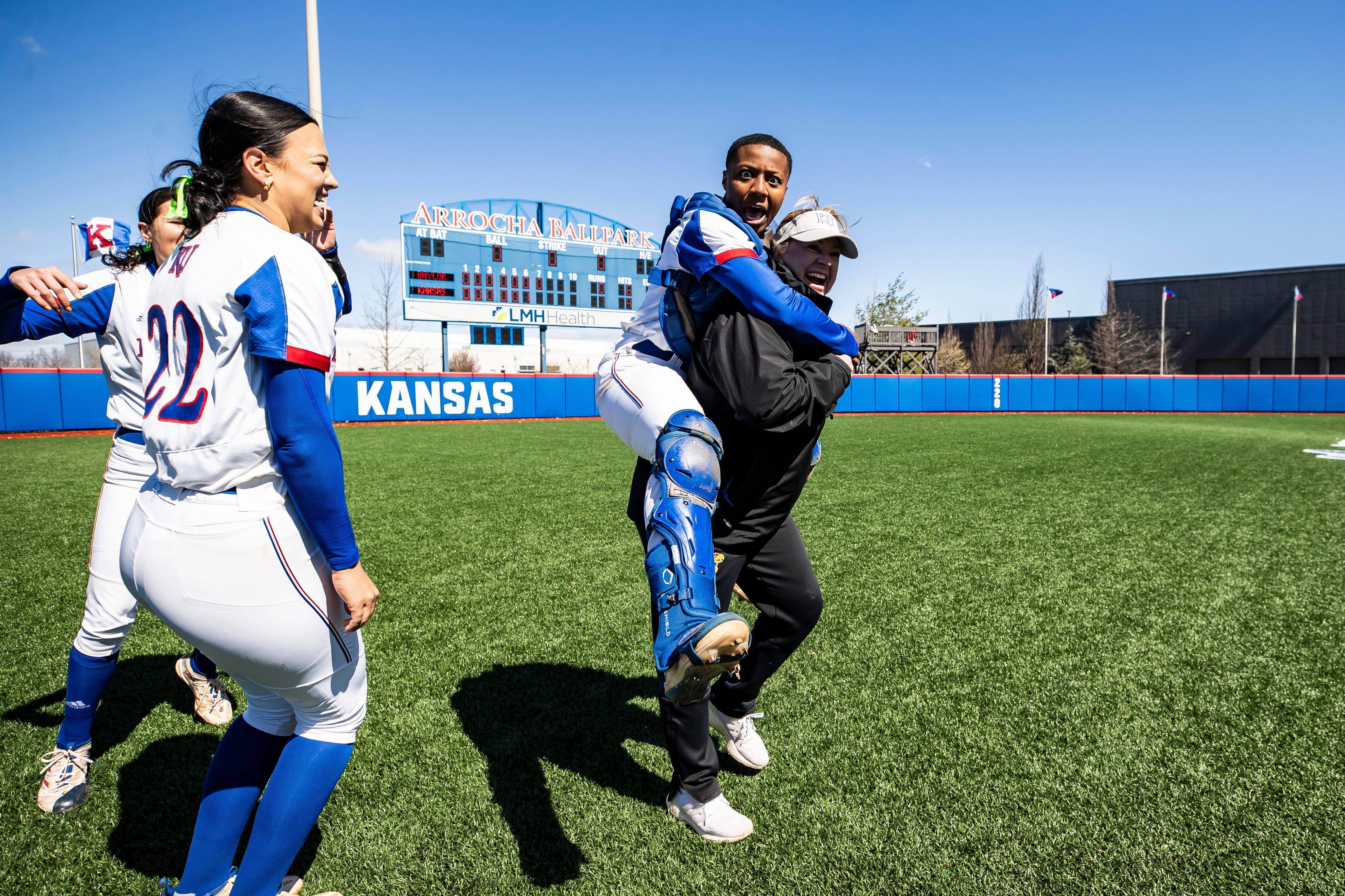 How to watch Kansas softball play Oklahoma in Big 12 Conference tournament