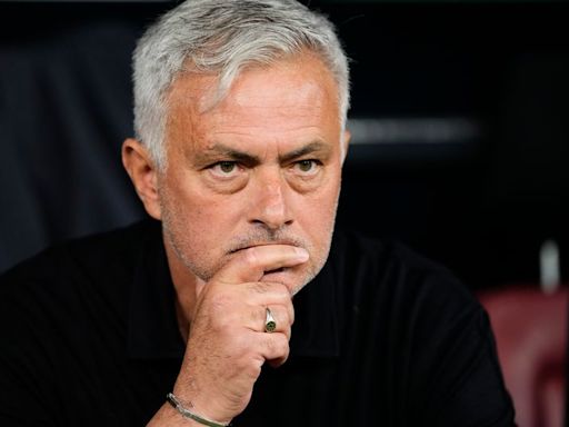 Jose Mourinho could end Chelsea transfer nightmare after £97.5m stance confirmed
