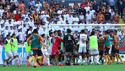 UdeG y Atlante protagonizan pelea en final de Expansión