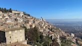 This Italian town is struggling to sell off its empty homes for one euro. Here’s why | CNN