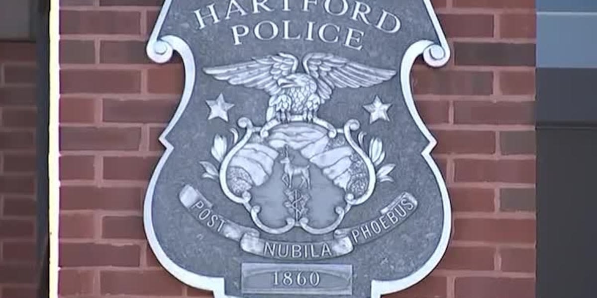 40-year-old man in critical condition after Hartford shooting