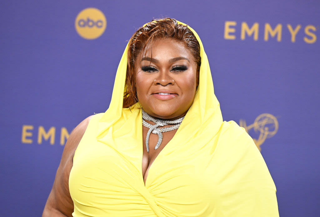 2024 Primetime Emmys: Viola Davis, Niecy Nash, Da’Vine Joy Randolph And More Slay On The Red Carpet